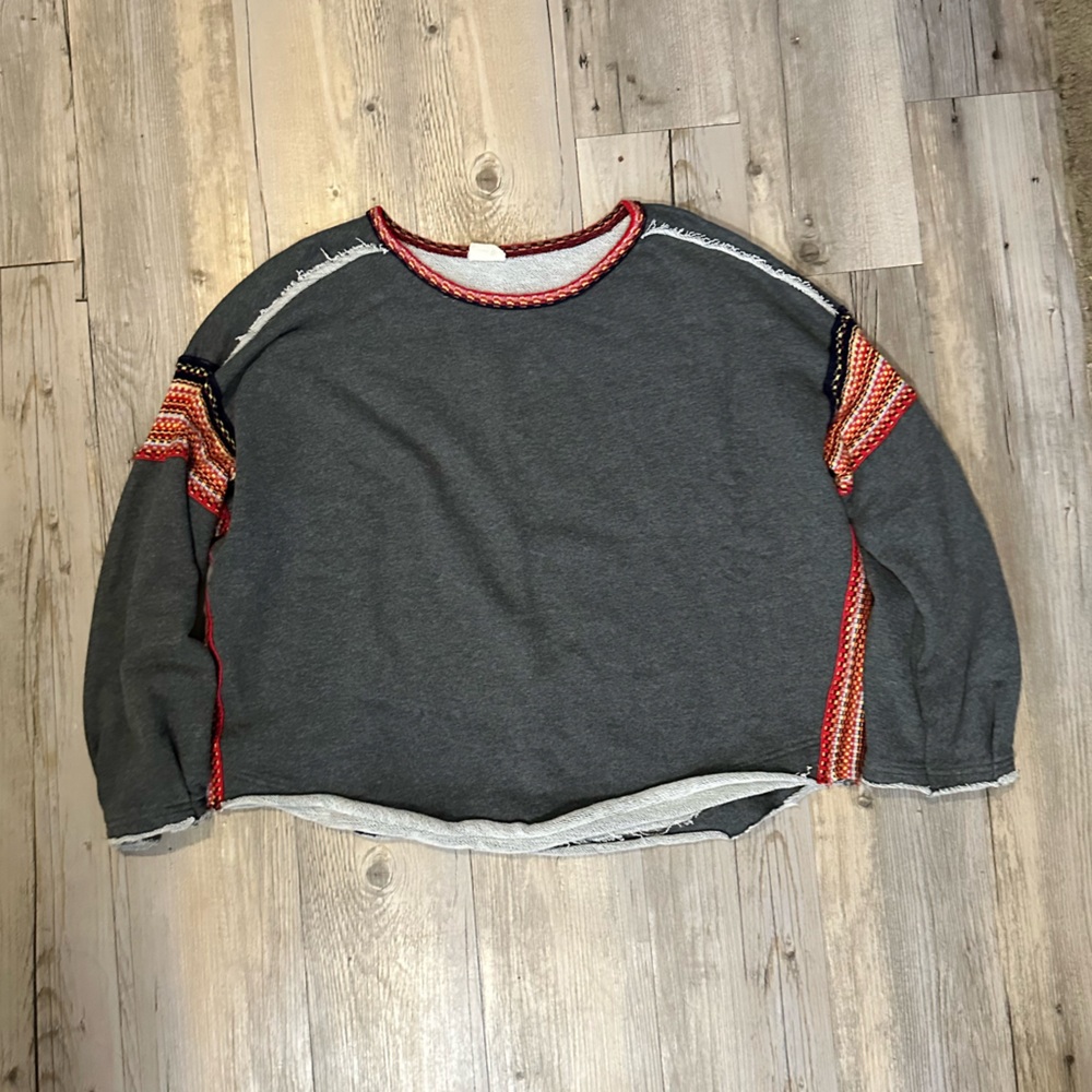 Natural Life Knit Trim Sweatshirt size S/M